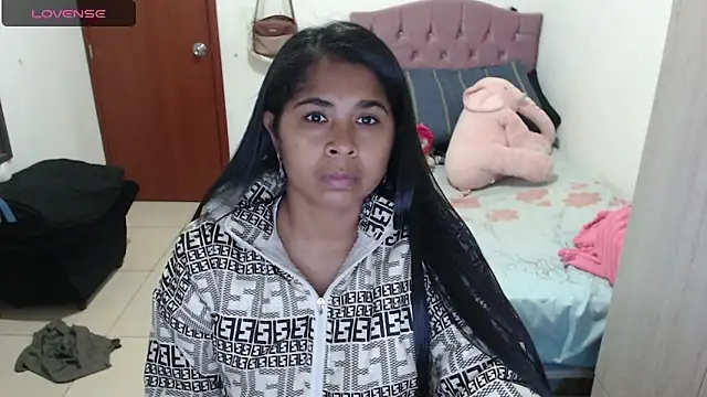 Snapshot of july-feria chatting on September 18, 2025, 11:07 pm july-feria online show from September 18, 2025, 11:07 pm