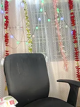 Babbyy doll online show from April 13, 2026, 6:13 pm