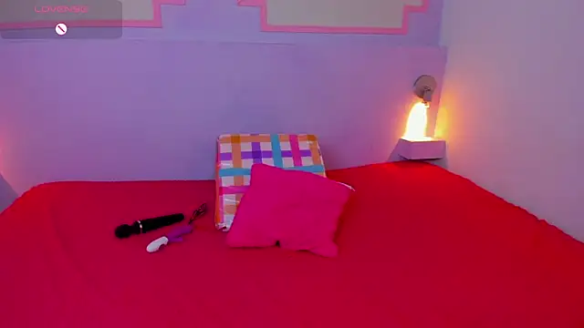 Snapshot of ScarletEmber3 chatting on February 19, 2025, 8:22 am ScarletEmber3 online show from February 19, 2025, 8:22 am