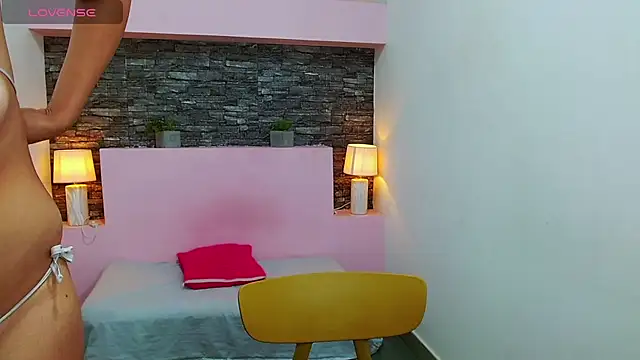 Snapshot of ScarletEmber3 chatting on February 26, 2025, 4:36 am ScarletEmber3 online show from February 26, 2025, 4:36 am