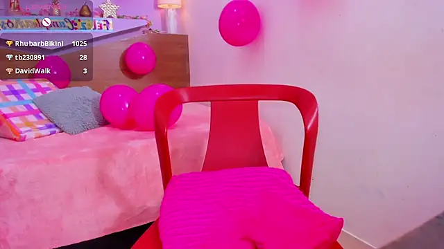 Snapshot of ScarletEmber3 chatting on March 18, 2025, 9:31 am ScarletEmber3 online show from March 18, 2025, 9:31 am