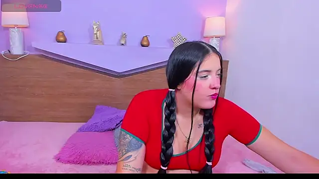 Snapshot of ScarletEmber3 chatting on September 19, 2025, 6:59 am ScarletEmber3 online show from September 19, 2025, 6:59 am