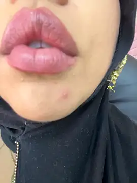 zahra Jalid online show from February 3, 2026, 2:53 am