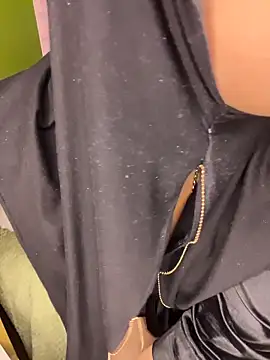 zahra Jalid online show from April 6, 2026, 4:46 am