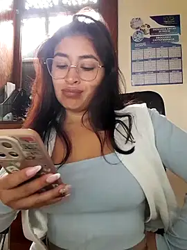 Snapshot of AnonymousGirl chatting on February 21, 2026, 6:31 pm AnonymousGirl online show from February 21, 2026, 6:31 pm