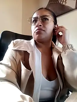 AnonymousGirl online show from March 20, 2026, 3:17 pm