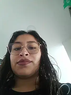 Snapshot of AnonymousGirl chatting on June 9, 2026, 8:31 pm AnonymousGirl online show from June 9, 2026, 8:31 pm