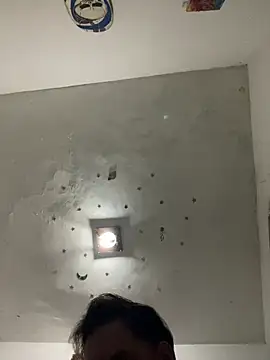 alejo5288 online show from April 11, 2026, 5:23 am