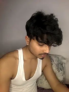 Snapshot of kaif_220 chatting on March 3, 2026, 8:37 pm kaif 220 online show from March 3, 2026, 8:37 pm