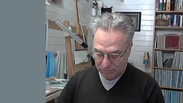 Snapshot of Eynoos_ chatting on January 18, 2025, 4:10 pm Eynoos online show from January 18, 2025, 4:10 pm