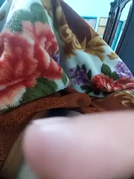 Snapshot of KisSsu chatting on February 24, 2026, 3:10 pm KisSsu online show from February 24, 2026, 3:10 pm