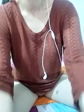 Snapshot of Sophy666 chatting on February 26, 2025, 7:49 pm Sophy666 online show from February 26, 2025, 7:49 pm