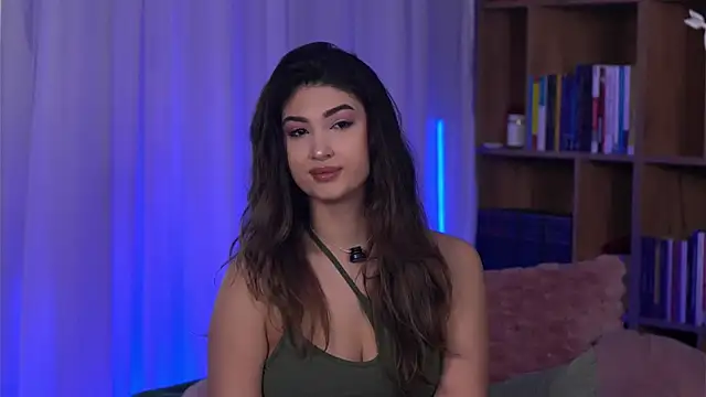 SarahPeach8 online show from April 10, 2026, 10:09 am