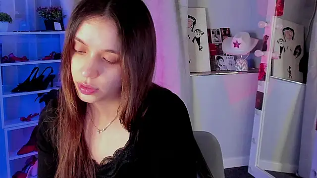 Sahara Shields online show from November 13, 2025, 8:46 am