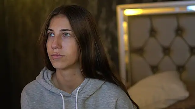 Snapshot of KeylaBlair chatting on September 28, 2025, 6:35 pm KeylaBlair online show from September 28, 2025, 6:35 pm