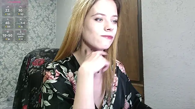 Snapshot of LauraBlan chatting on March 2, 2025, 8:07 pm LauraBlan online show from March 2, 2025, 8:07 pm