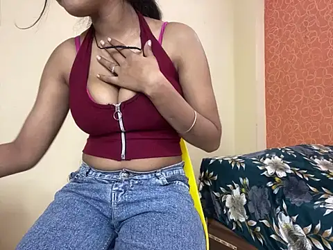 Snapshot of Sandhya_lovely chatting on February 12, 2025, 5:58 am Sandhya lovely online show from February 12, 2025, 5:58 am