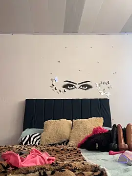 Keyler True18 online show from February 22, 2026, 1:53 pm