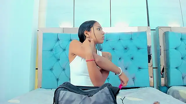 pocahontas pow online show from March 12, 2026, 11:49 am