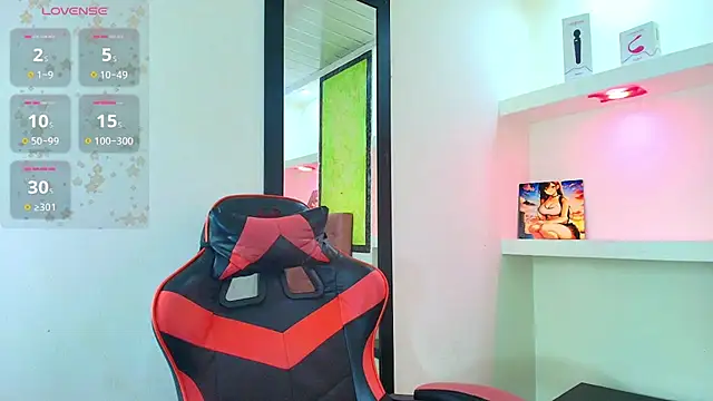 Snapshot of Miss_sparkle00 chatting on September 18, 2025, 4:47 am Miss sparkle00 online show from September 18, 2025, 4:47 am