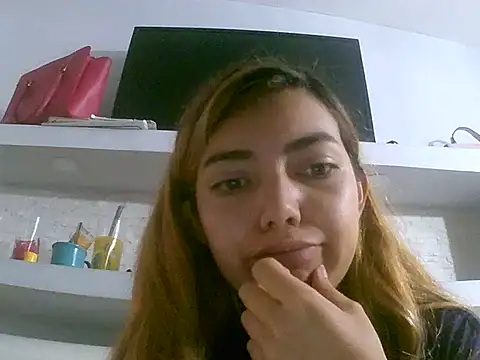 Snapshot of VittoriaTaylor chatting on March 20, 2026, 5:51 pm VittoriaTaylor online show from March 20, 2026, 5:51 pm