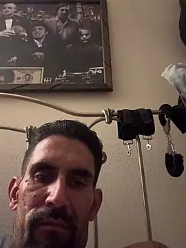 hornycouple818 online show from November 14, 2025, 12:15 pm