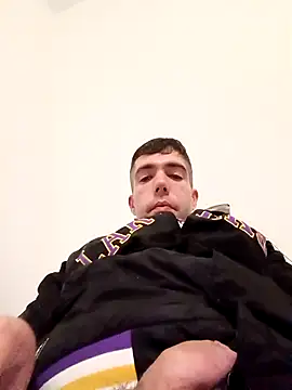 Yeray01 online show from March 3, 2026, 6:58 pm