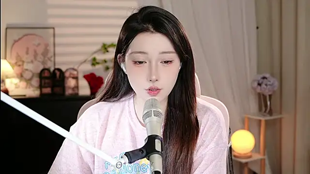 Snapshot of Dou-Dou-er chatting on October 15, 2025, 1:11 pm Dou-Dou-er online show from October 15, 2025, 1:11 pm