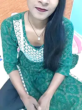 Snapshot of Divya-2007 chatting on January 25, 2025, 9:57 am Divya-2007 online show from January 25, 2025, 9:57 am