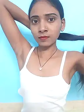 Snapshot of Divya-2007 chatting on February 8, 2025, 7:37 am Divya-2007 online show from February 8, 2025, 7:37 am