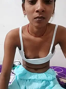 Snapshot of Divya-2007 chatting on October 6, 2025, 12:46 pm Divya-2007 online show from October 6, 2025, 12:46 pm