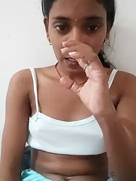 Snapshot of Divya-2007 chatting on October 7, 2025, 9:06 am Divya-2007 online show from October 7, 2025, 9:06 am