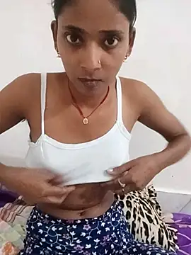 Snapshot of Divya-2007 chatting on October 14, 2025, 12:28 pm Divya-2007 online show from October 14, 2025, 12:28 pm