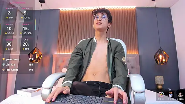 Snapshot of Cum_hunters chatting on September 25, 2025, 3:10 am Cum hunters online show from September 25, 2025, 3:10 am