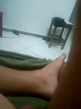 Snapshot of jacaranduba07 chatting on January 25, 2025, 6:34 am jacaranduba07 online show from January 25, 2025, 6:34 am