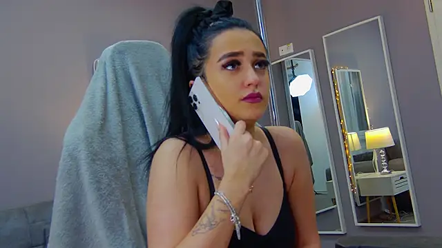 Snapshot of Eva_Lovvia_ chatting on February 6, 2025, 10:10 pm Eva Lovvia  online show from February 6, 2025, 10:10 pm