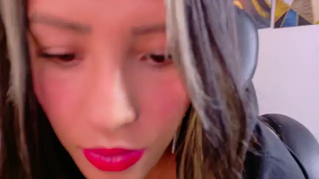 ArianaGolden online show from February 28, 2026, 5:36 pm