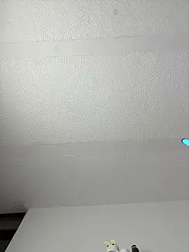 darkdesire 01 online show from February 20, 2026, 2:19 am