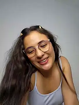 Snapshot of baaby-miiaa chatting on January 19, 2025, 2:47 am baaby-miiaa online show from January 19, 2025, 2:47 am