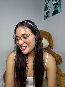 Snapshot of baaby-miiaa chatting on March 16, 2025, 9:05 am baaby-miiaa online show from March 16, 2025, 9:05 am