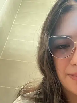 baaby-miiaa online show from July 6, 2026, 3:03 pm