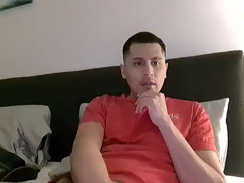 PerroDemonioHot online show from March 25, 2026, 4:51 am