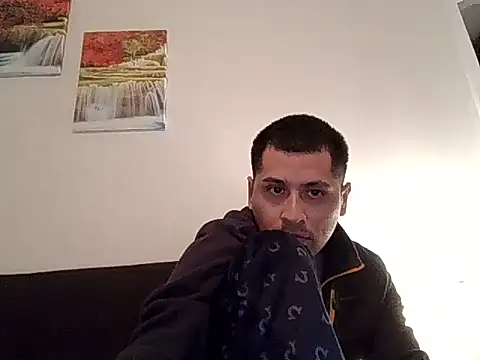 PerroDemonioHot online show from April 2, 2026, 3:04 am