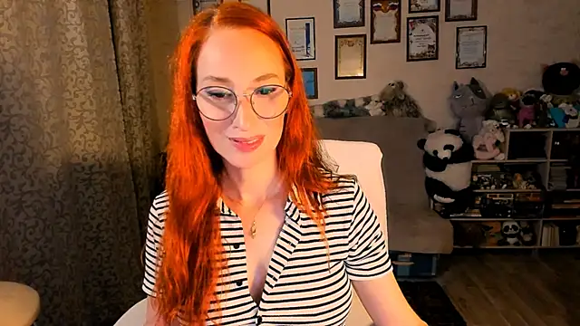 red rocco online show from November 23, 2025, 5:46 pm