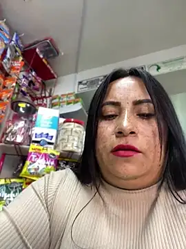 Snapshot of Miia_Jazmin chatting on January 27, 2025, 9:11 pm Miia Jazmin online show from January 27, 2025, 9:11 pm