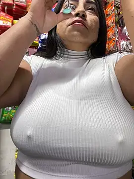 Snapshot of Miia_Jazmin chatting on February 1, 2025, 11:10 am Miia Jazmin online show from February 1, 2025, 11:10 am