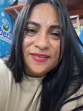 Snapshot of Miia_Jazmin chatting on February 5, 2025, 12:20 am Miia Jazmin online show from February 5, 2025, 12:20 am