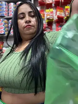 Snapshot of Miia_Jazmin chatting on February 10, 2025, 11:23 pm Miia Jazmin online show from February 10, 2025, 11:23 pm