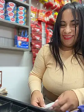 Snapshot of Miia_Jazmin chatting on February 13, 2025, 10:11 pm Miia Jazmin online show from February 13, 2025, 10:11 pm