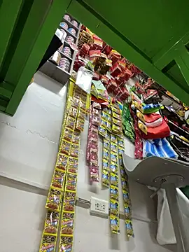 Miia Jazmin online show from April 8, 2026, 12:21 am